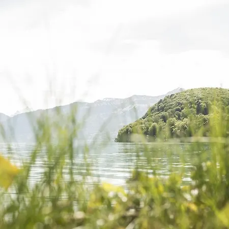 Boutique Riviera Szálloda Spiez