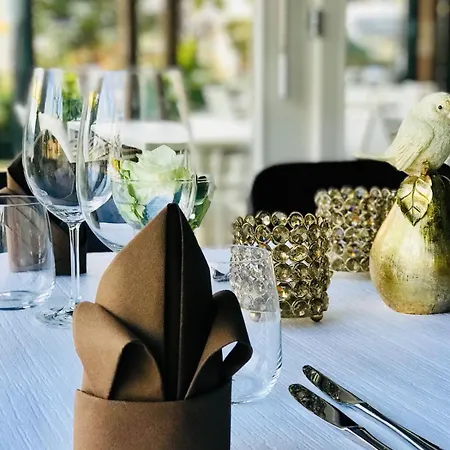 Boutique Riviera