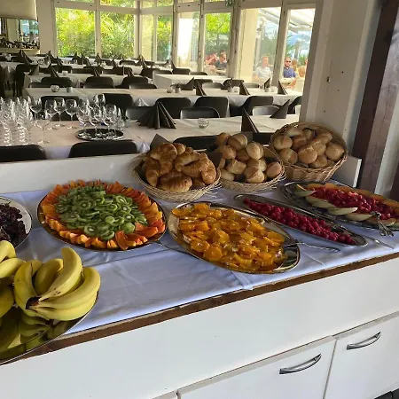 מלון Boutique Riviera 3*