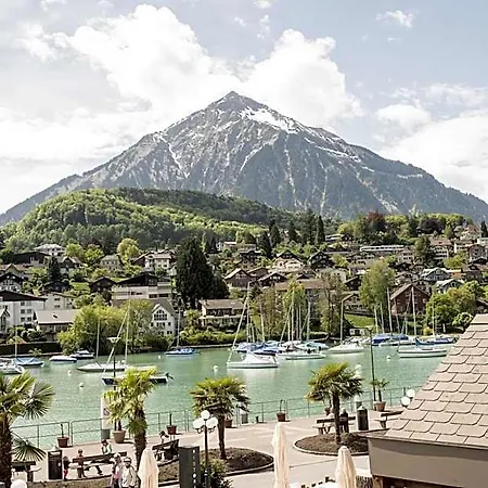 Hotel Boutique Riviera Spiez