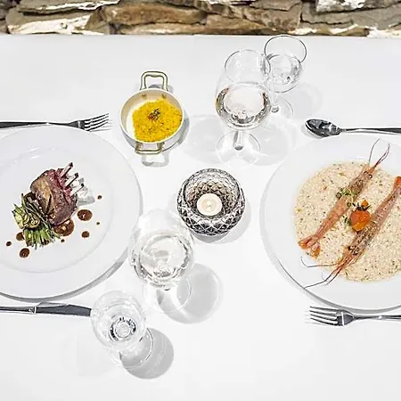 Boutique Riviera Hotel