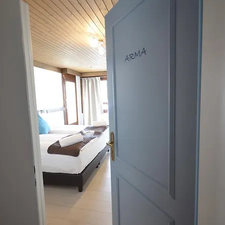 Boutique Hotel Riviera 3*