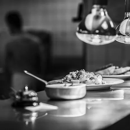 Boutique Riviera Otel 3*